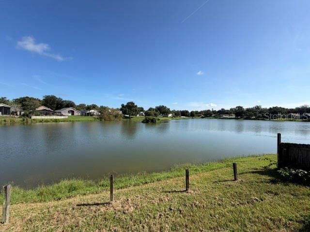 For Rent: $2,400 (4 beds, 2 baths, 1393 Square Feet)