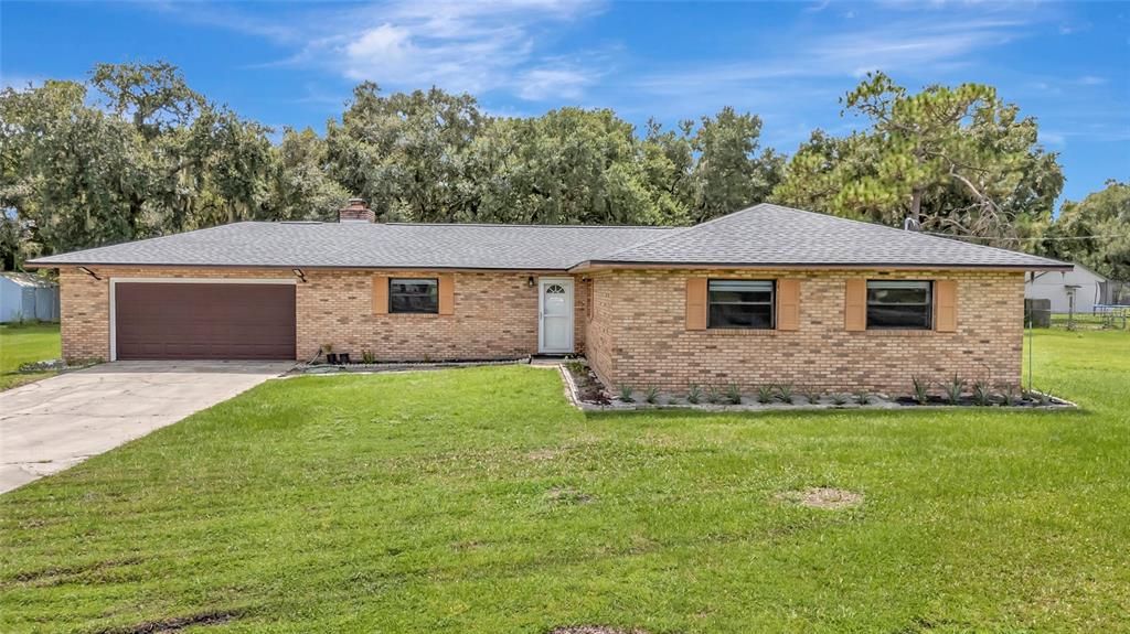 For Sale: $550,000 (3 beds, 2 baths, 1776 Square Feet)
