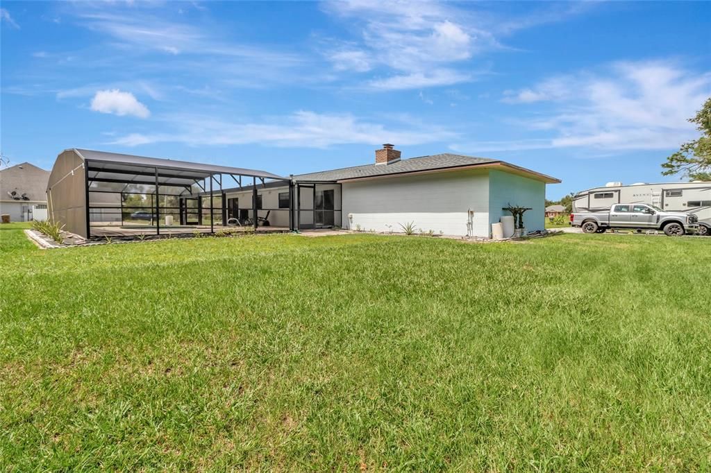For Sale: $550,000 (3 beds, 2 baths, 1776 Square Feet)