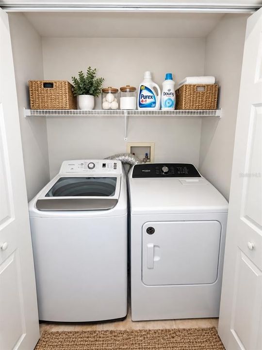 For Rent: $2,200 (2 beds, 2 baths, 1272 Square Feet)
