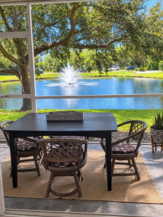 For Rent: $2,200 (2 beds, 2 baths, 1272 Square Feet)