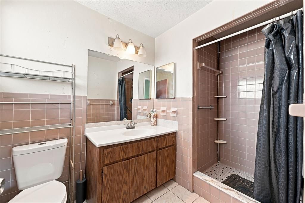 For Sale: $320,000 (3 beds, 2 baths, 1655 Square Feet)