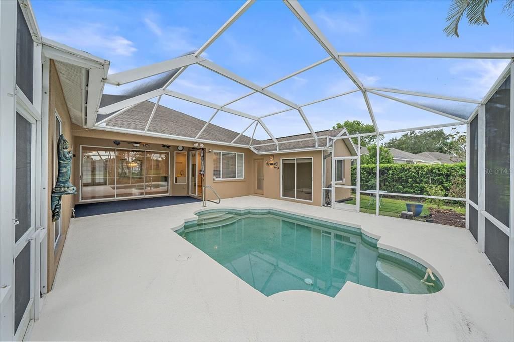 For Sale: $629,000 (3 beds, 2 baths, 2170 Square Feet)