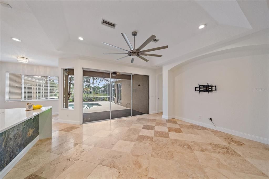 For Sale: $629,000 (3 beds, 2 baths, 2170 Square Feet)