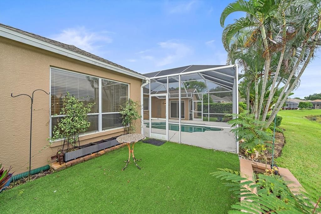 For Sale: $629,000 (3 beds, 2 baths, 2170 Square Feet)