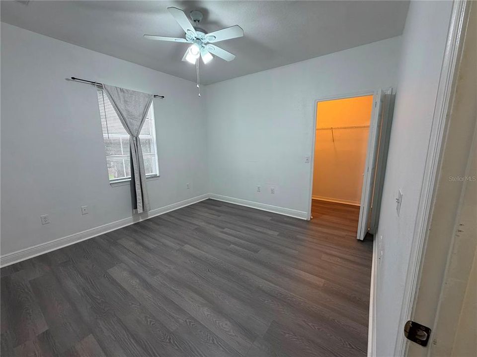 For Rent: $2,100 (3 beds, 2 baths, 1453 Square Feet)