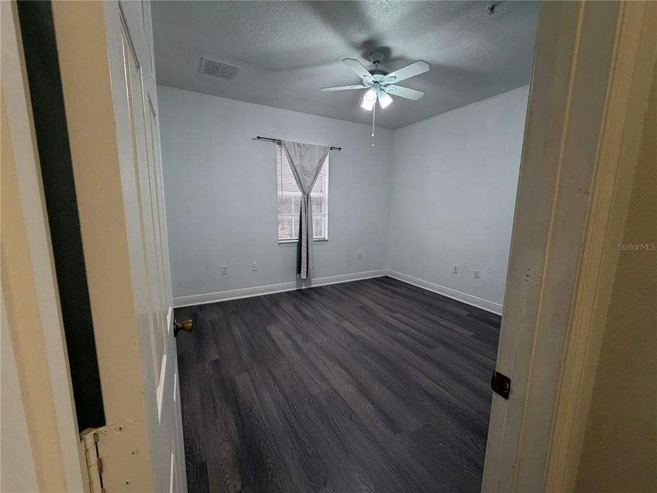 For Rent: $2,100 (3 beds, 2 baths, 1453 Square Feet)