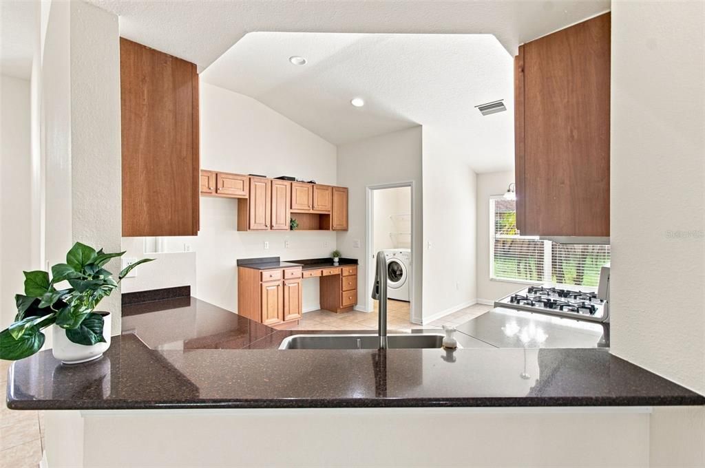 En Venta: $415,000 (3 camas, 2 baños, 1810 Pies cuadrados)