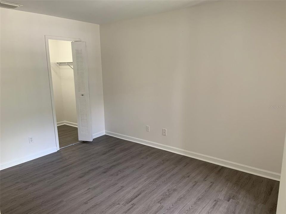 For Rent: $1,290 (1 beds, 1 baths, 760 Square Feet)