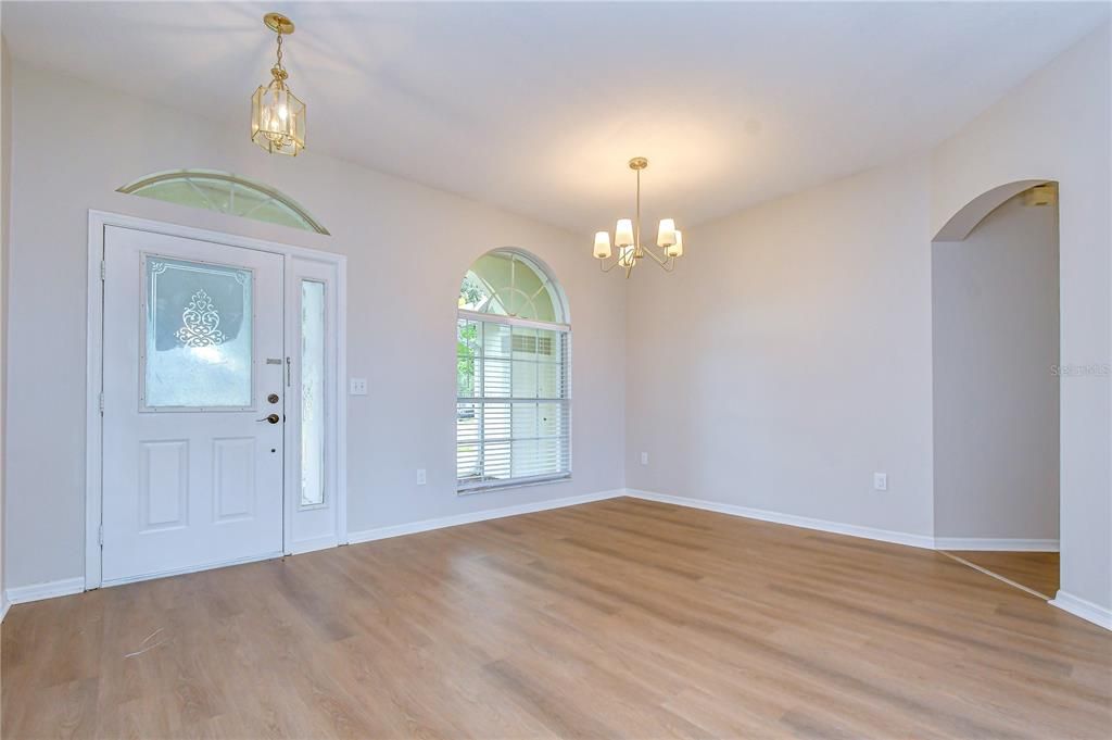 For Rent: $2,795 (4 beds, 3 baths, 2222 Square Feet)