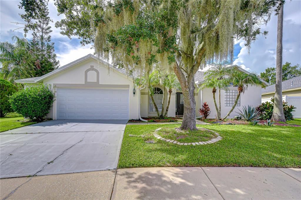 For Rent: $2,795 (4 beds, 3 baths, 2222 Square Feet)