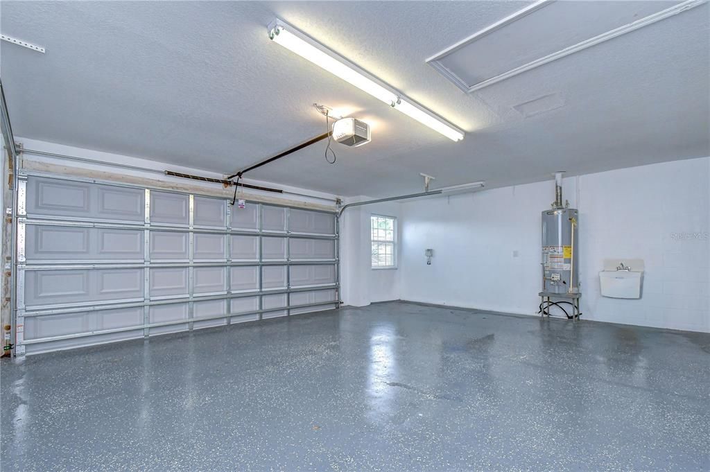 For Rent: $2,795 (4 beds, 3 baths, 2222 Square Feet)