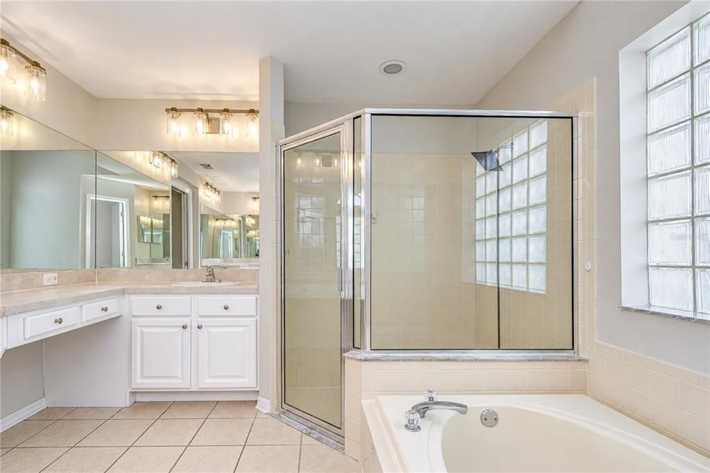 For Rent: $2,795 (4 beds, 3 baths, 2222 Square Feet)