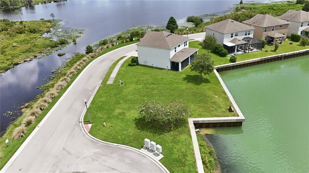 待售: $225,000 (0.11 acres)