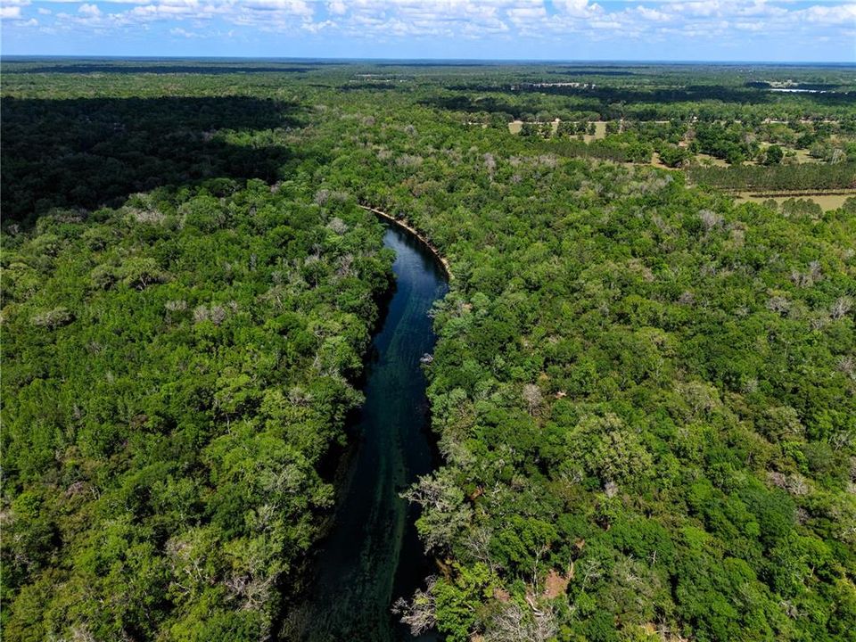 На продажу: $4,399,000 (391.00 acres)