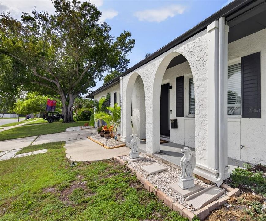 En Venta: $629,000 (3 camas, 2 baños, 1408 Pies cuadrados)