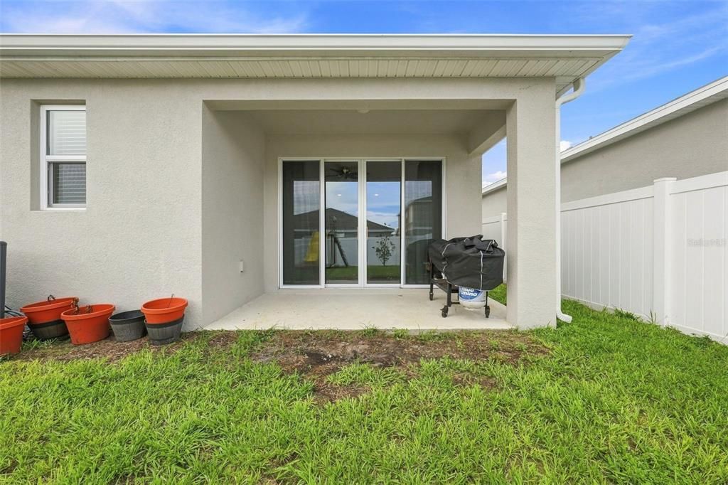 En Venta: $340,000 (4 camas, 2 baños, 1726 Pies cuadrados)