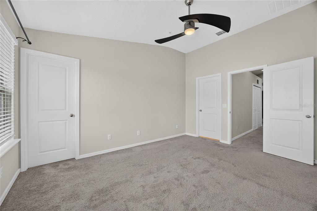 For Rent: $2,350 (3 beds, 2 baths, 1667 Square Feet)