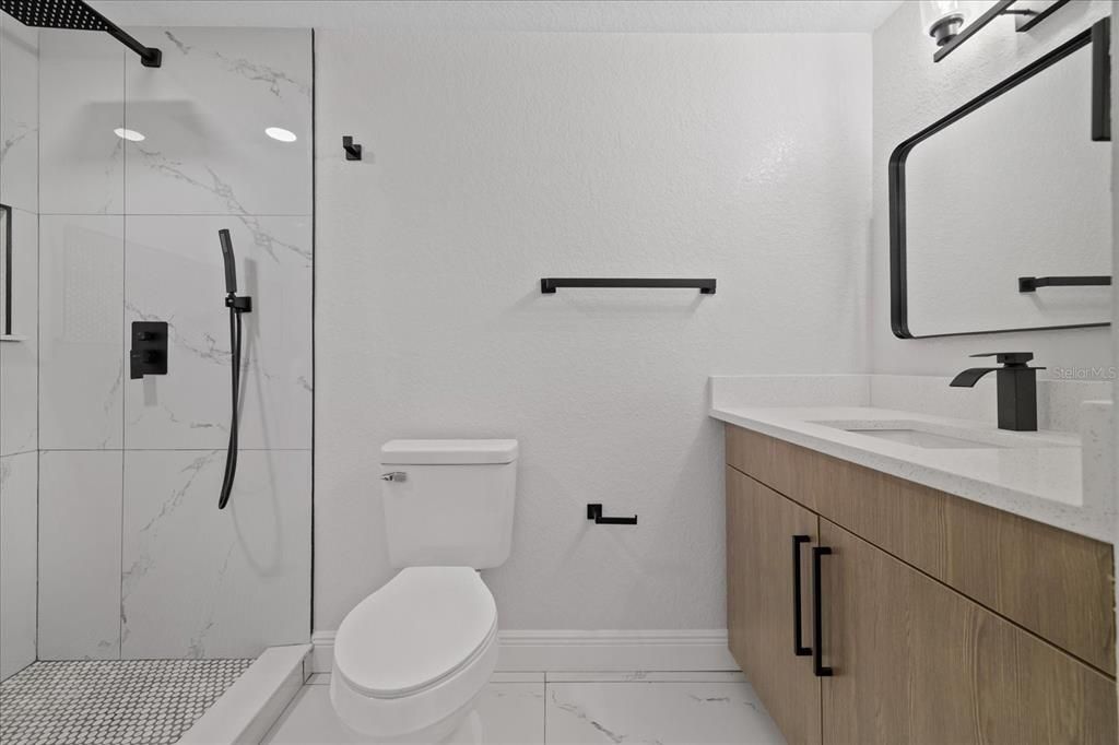 For Sale: $517,900 (5 beds, 3 baths, 2411 Square Feet)