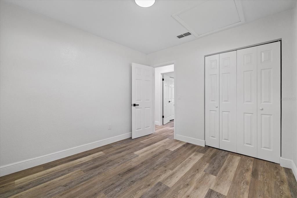 For Sale: $517,900 (5 beds, 3 baths, 2411 Square Feet)