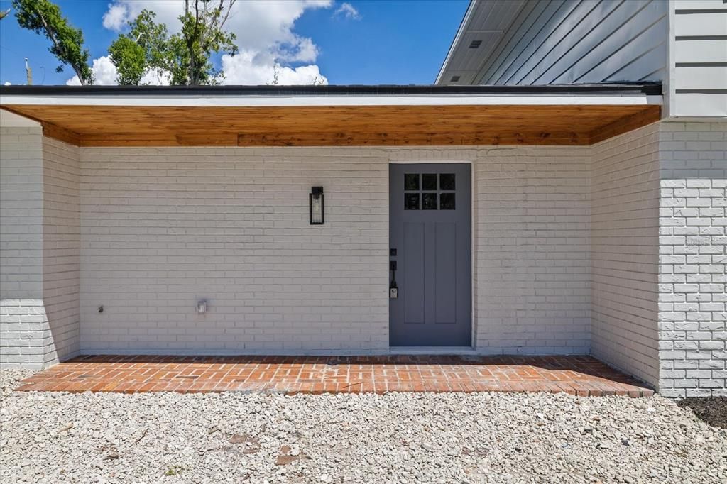 For Sale: $517,900 (5 beds, 3 baths, 2411 Square Feet)