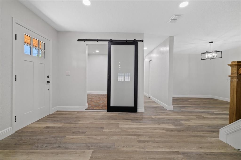For Sale: $517,900 (5 beds, 3 baths, 2411 Square Feet)