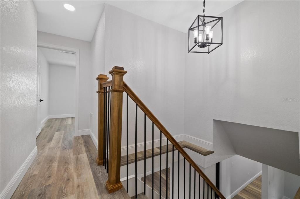 For Sale: $517,900 (5 beds, 3 baths, 2411 Square Feet)