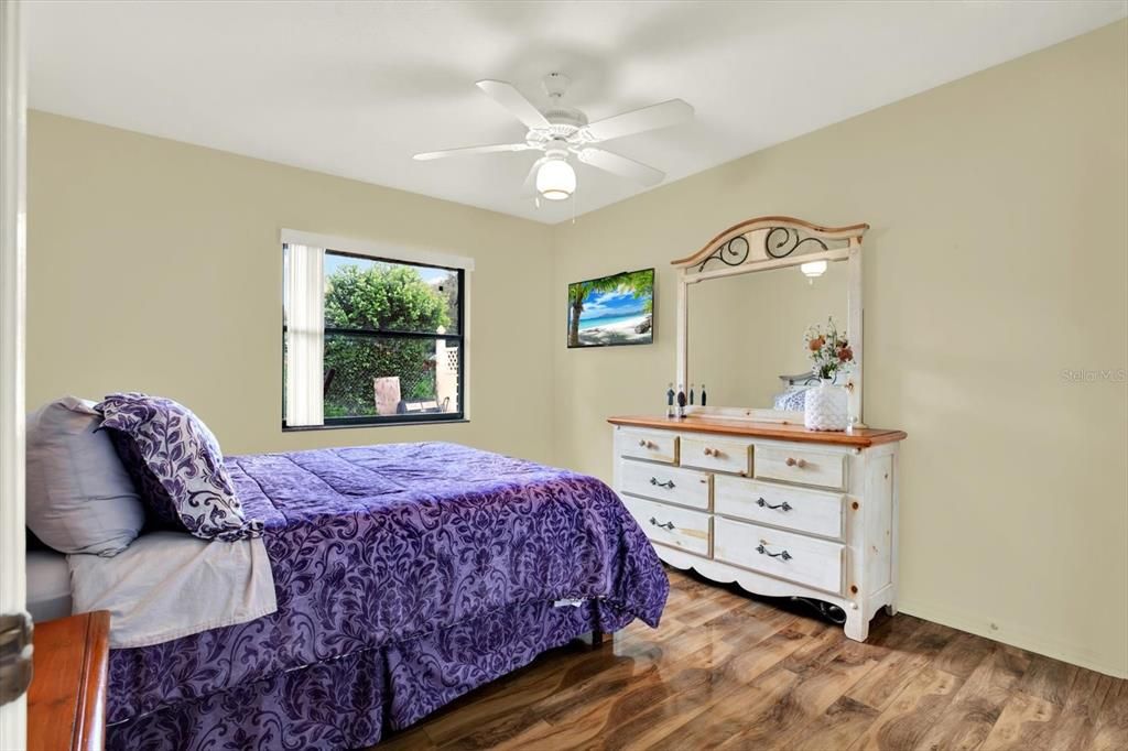 For Sale: $439,900 (3 beds, 2 baths, 1609 Square Feet)
