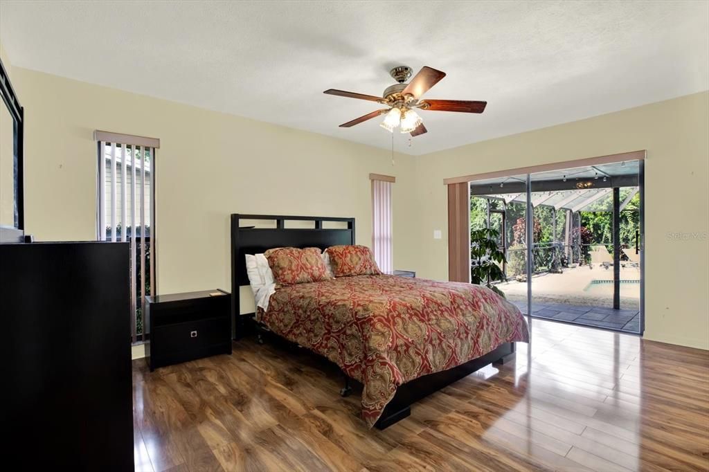 For Sale: $439,900 (3 beds, 2 baths, 1609 Square Feet)