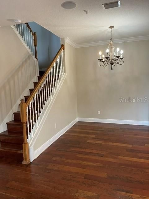 For Rent: $2,675 (3 beds, 2 baths, 1855 Square Feet)