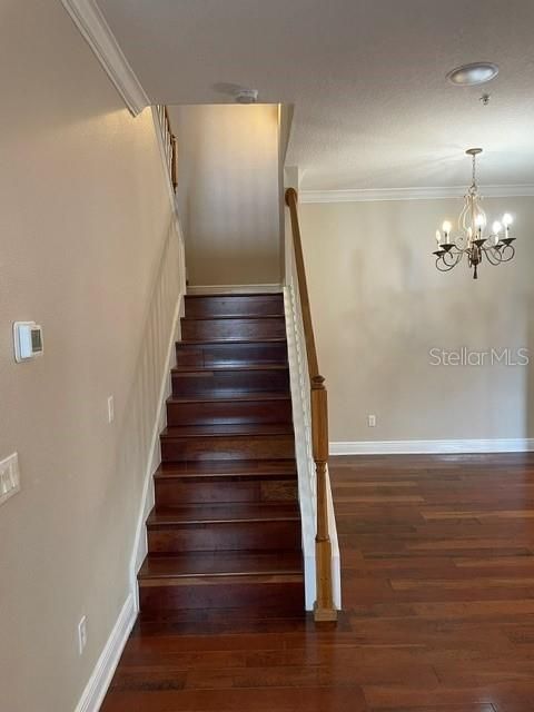 For Rent: $2,675 (3 beds, 2 baths, 1855 Square Feet)