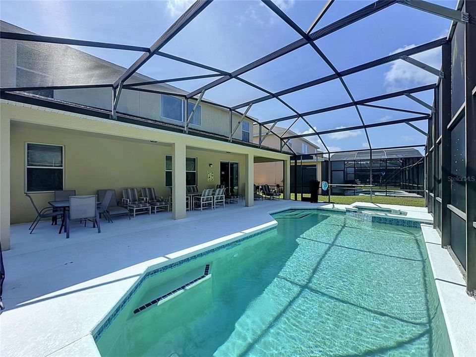 En Venta: $440,000 (5 camas, 4 baños, 2850 Pies cuadrados)