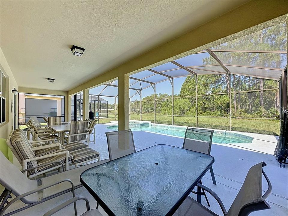 En Venta: $440,000 (5 camas, 4 baños, 2850 Pies cuadrados)