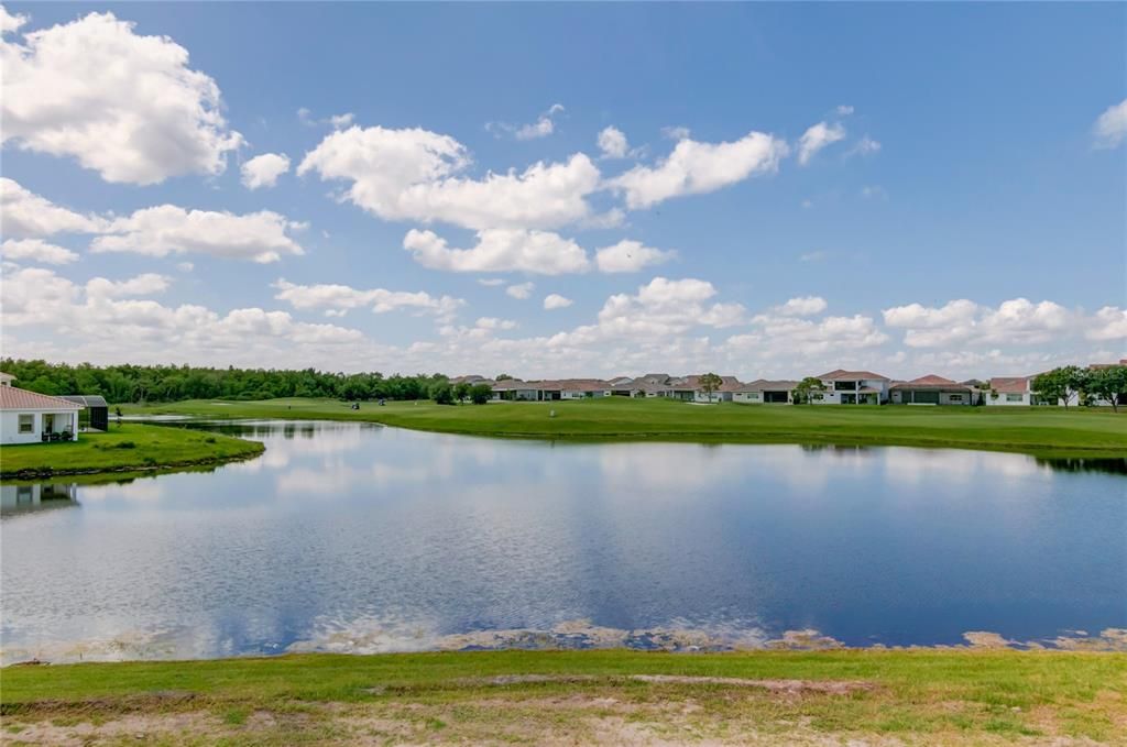 For Rent: $4,750 (5 beds, 5 baths, 3264 Square Feet)