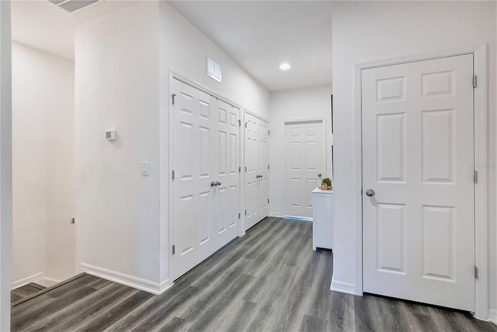 En Venta: $399,900 (3 camas, 2 baños, 1860 Pies cuadrados)