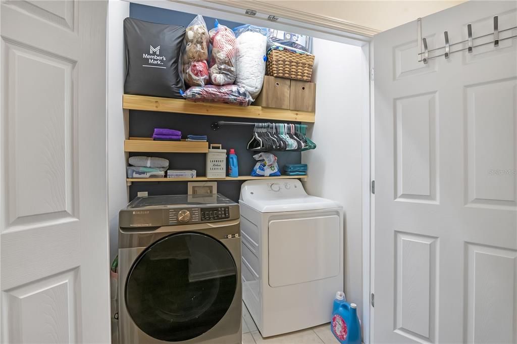 En Venta: $399,900 (3 camas, 2 baños, 1860 Pies cuadrados)
