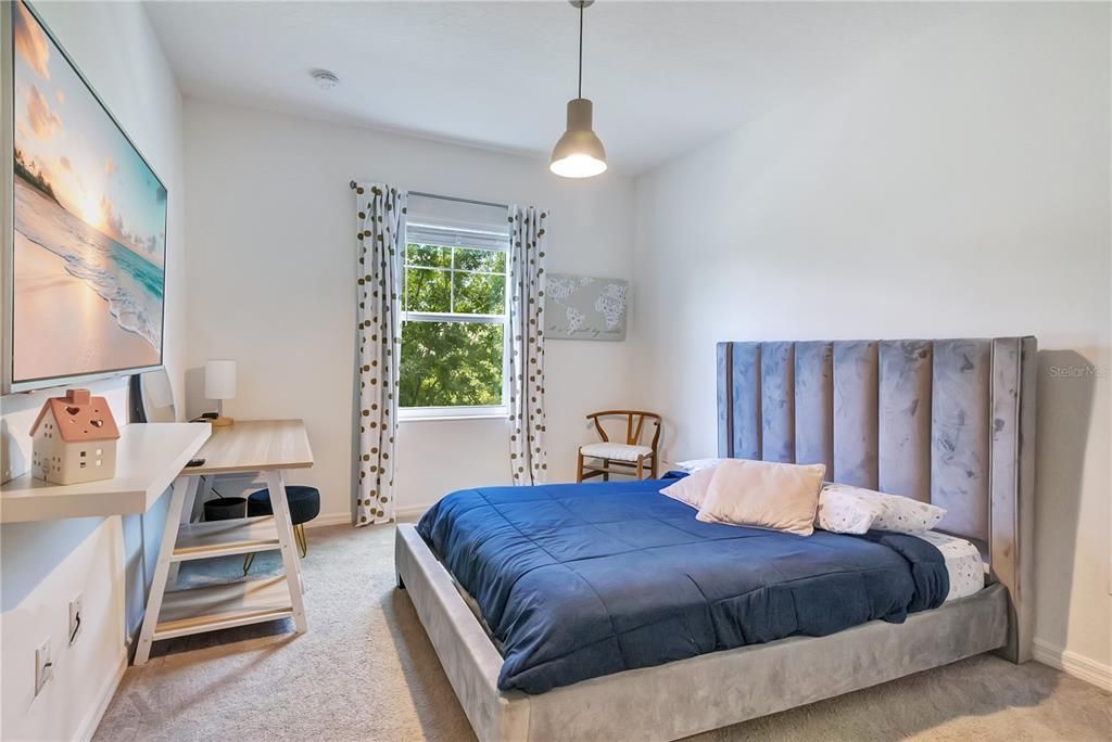 En Venta: $399,900 (3 camas, 2 baños, 1860 Pies cuadrados)