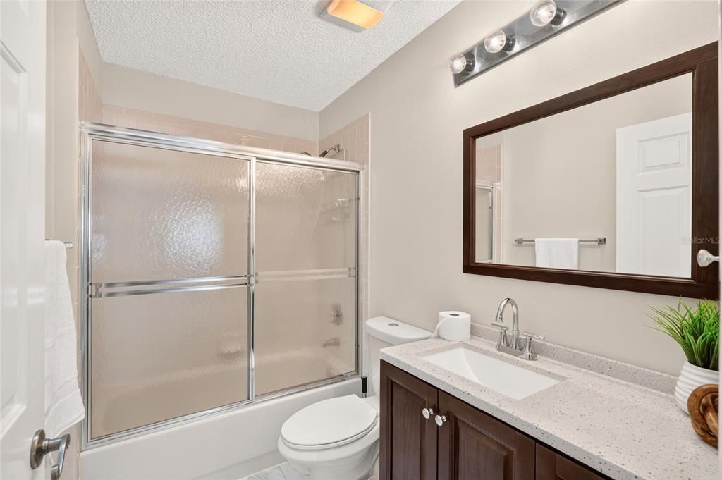 For Sale: $525,000 (3 beds, 2 baths, 1755 Square Feet)