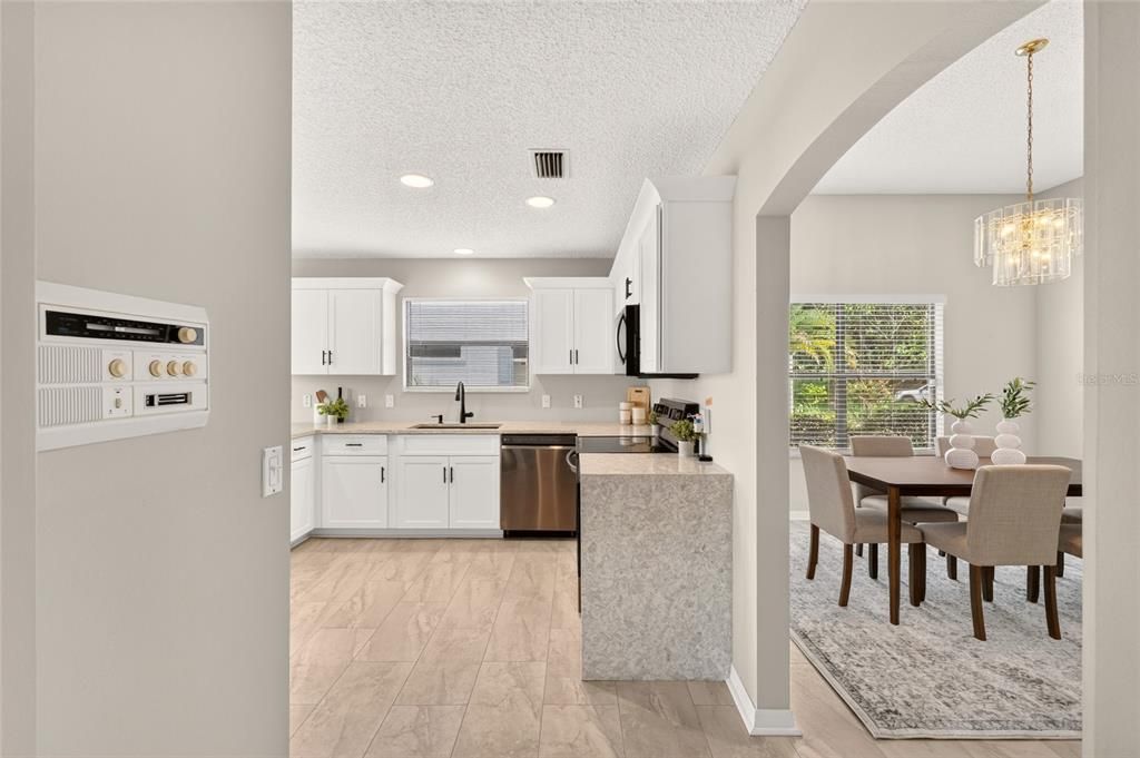 For Sale: $525,000 (3 beds, 2 baths, 1755 Square Feet)