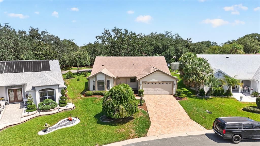 For Sale: $525,000 (3 beds, 2 baths, 1755 Square Feet)