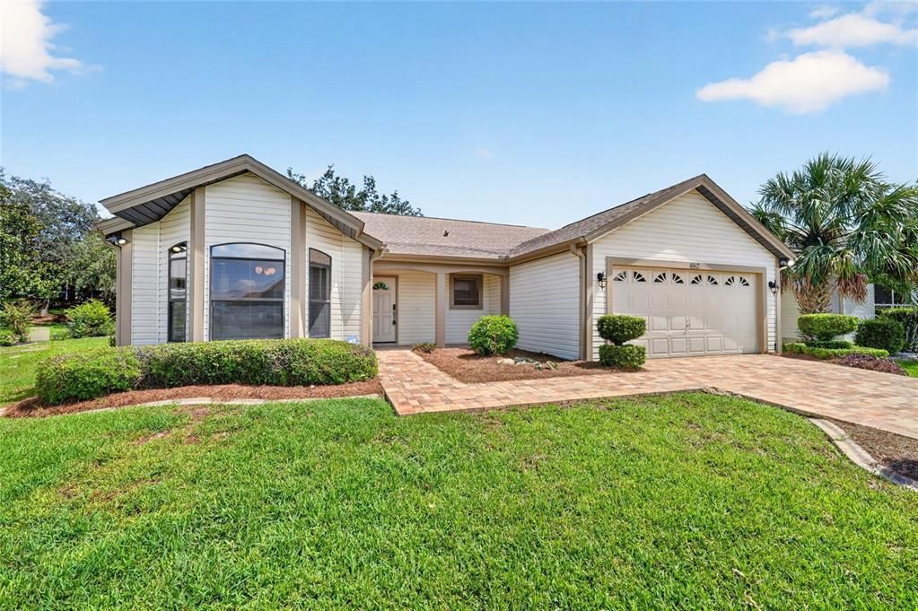 For Sale: $525,000 (3 beds, 2 baths, 1755 Square Feet)