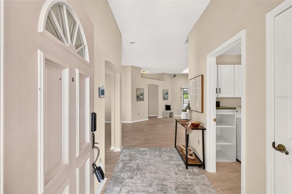For Sale: $525,000 (3 beds, 2 baths, 1755 Square Feet)