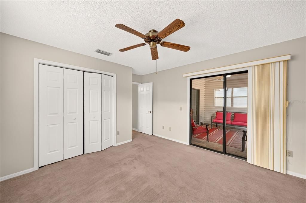 For Sale: $525,000 (3 beds, 2 baths, 1755 Square Feet)
