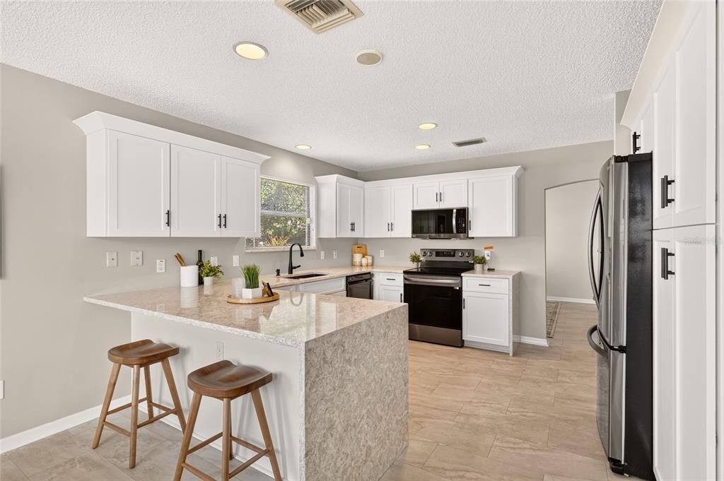 For Sale: $525,000 (3 beds, 2 baths, 1755 Square Feet)