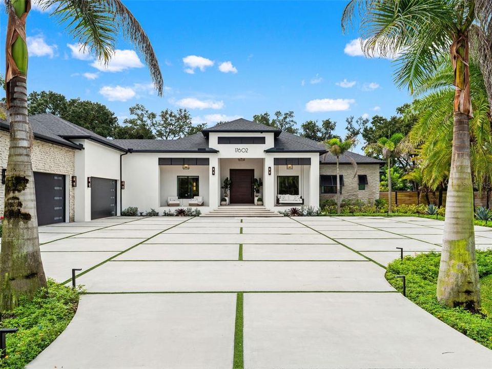 For Sale: $4,200,000 (5 beds, 6 baths, 6139 Square Feet)