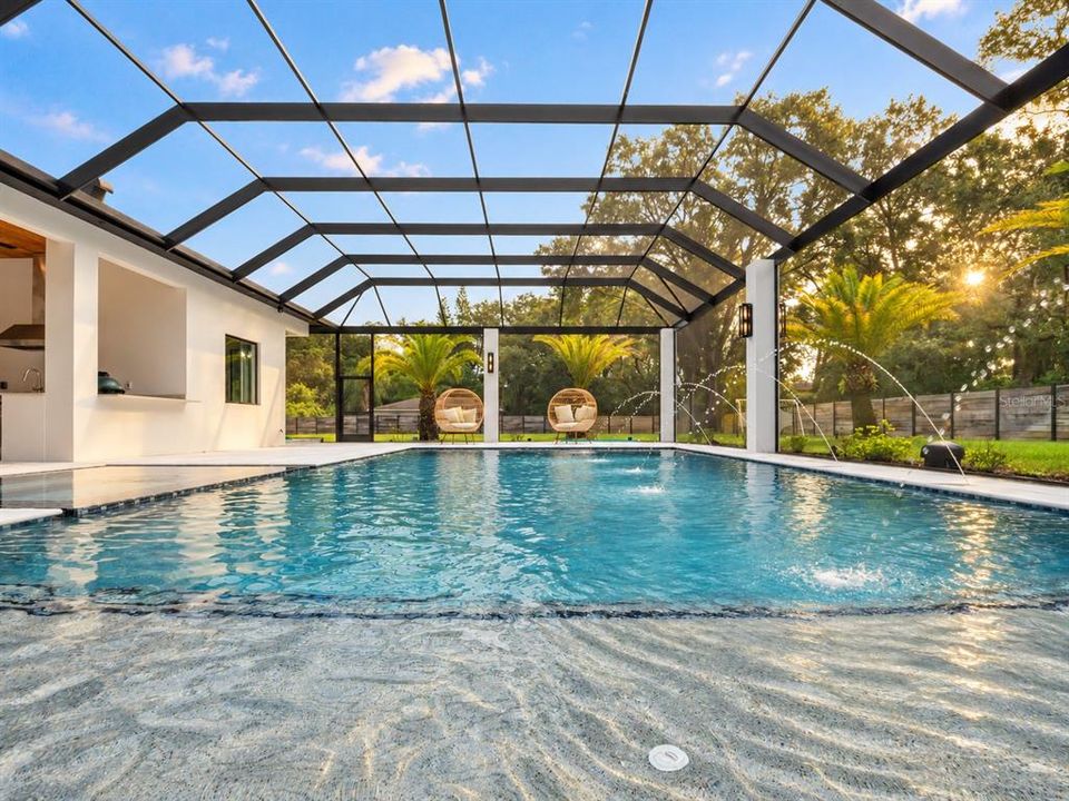 For Sale: $4,200,000 (5 beds, 6 baths, 6139 Square Feet)