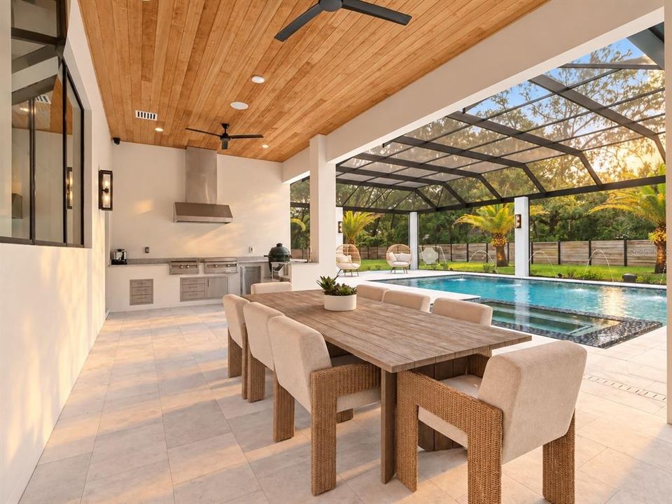 For Sale: $4,200,000 (5 beds, 6 baths, 6139 Square Feet)