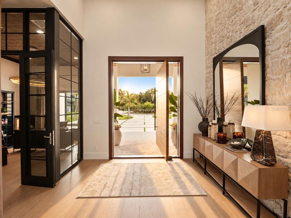 For Sale: $4,200,000 (5 beds, 6 baths, 6139 Square Feet)