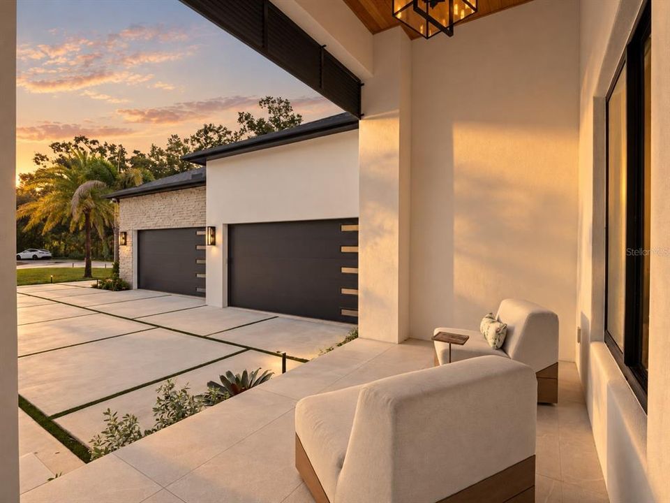 For Sale: $4,200,000 (5 beds, 6 baths, 6139 Square Feet)