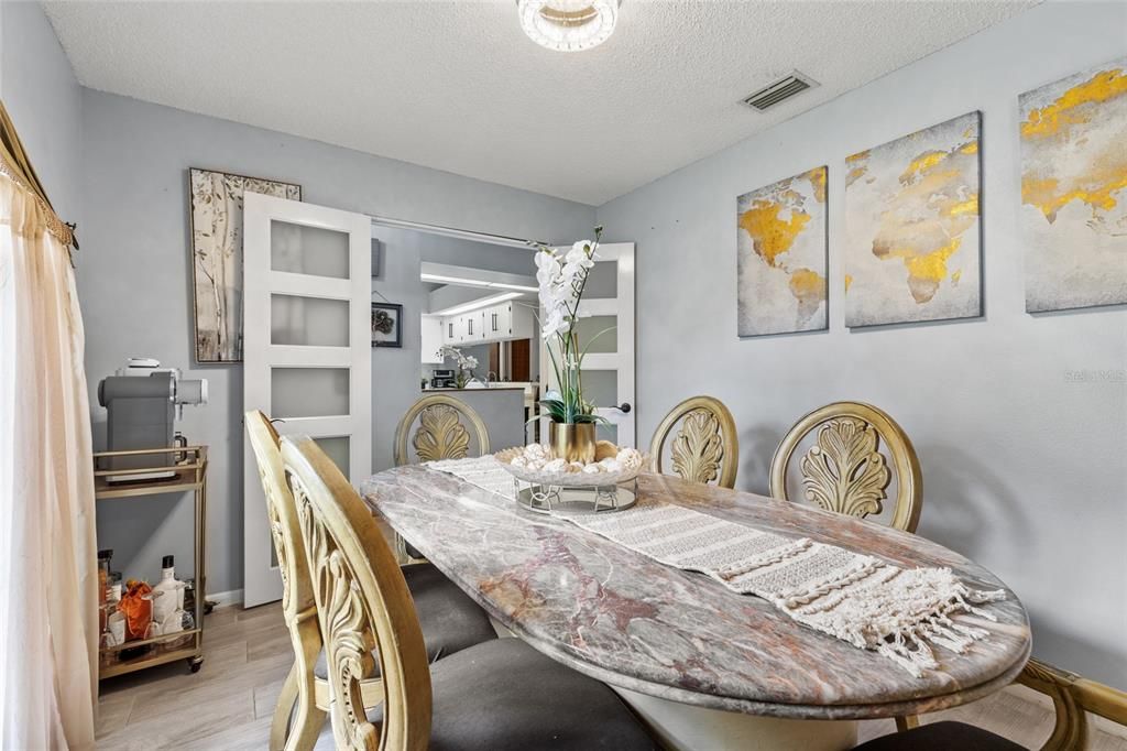 For Sale: $349,900 (4 beds, 2 baths, 1740 Square Feet)